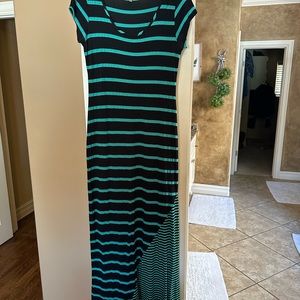 Super cute maxi dress